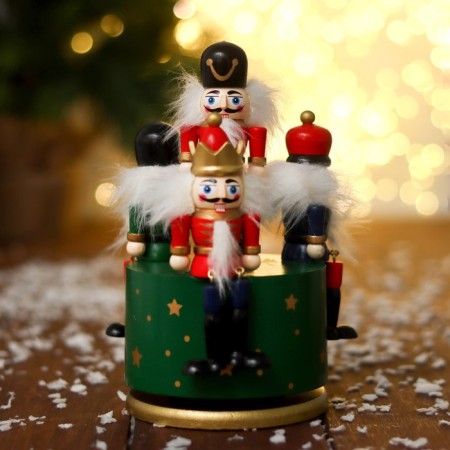 New Year. Souvenir "Carousel Nutcrackers", 11 × 11 × 19 cm, mix-4