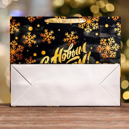 Laminated horizontal "snowflakes", 49 x 40 x 19 cm-1