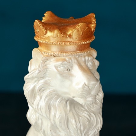 Piggy bank "Leo with a crown" White with a golden crown, 23cm-5