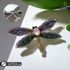 Brooch 