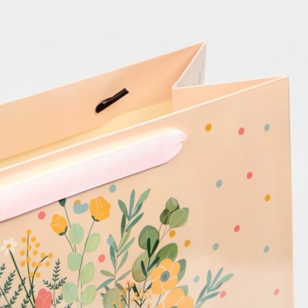 Package Gift Laminated Vertical, packaging, “Be happy”, rainbow holography, m 26 x 30 x 9 cm-4