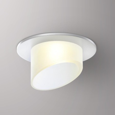 Lamp built -in Novotech. Lirio, 9W, GU10, 66x98x98 mm, white color
