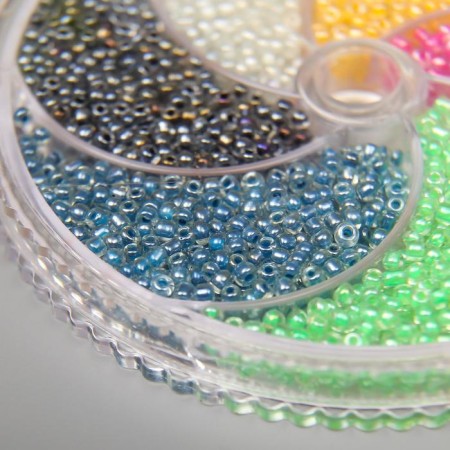 A set of beads for needlework "Zlatka No. 6" 6 colors, 11/0-2