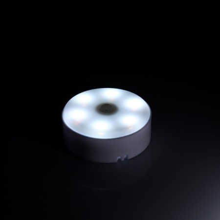 LED lamp with a motion sensor, circle, 6 LED, 2 watts, from bat. 3*aaa, 6500k, white 942457-1