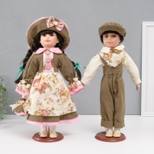 Doll Collectible couple 