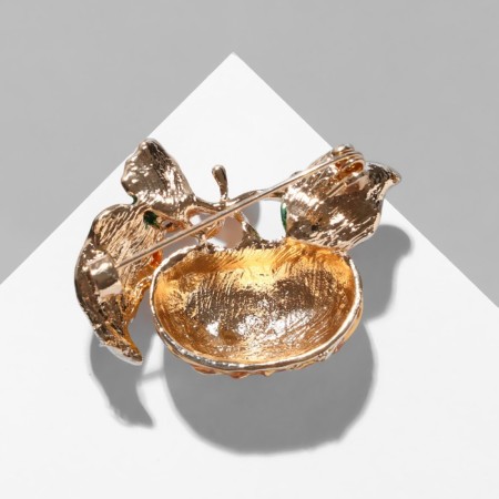 Brooch "Pumpkin" with leaves, the color is yellow-green in gold-1