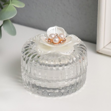 Book box "Pearl Narcissus" 6.5x6.5x5.5 cm