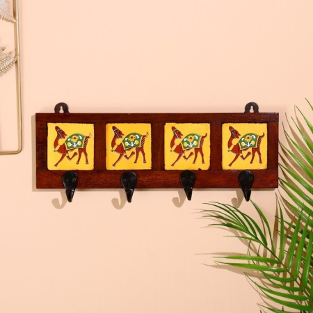 Ban "Caravan" camels, 22*4*12cm, wood, 4 hooks, color mix