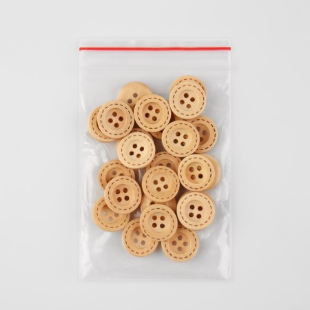 Button wooden, 4 punctures, d = 15 mm, beige color-2