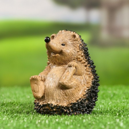 Garden figure "Hedgehog" brown, 10x6.5x10cm-1