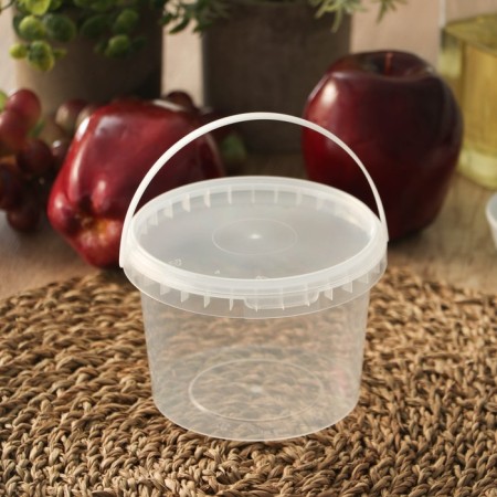 A plastic disposable bucket with a lid, 500 ml, d = 10.9 cm, a height of 8 cm is transparent, 500 pcs/units.-1