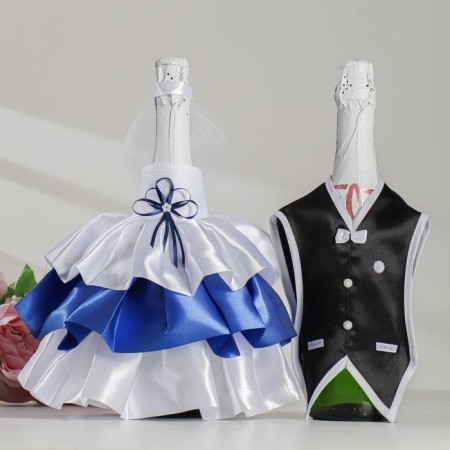 Set on the table of the newlyweds "Harmony", blue-1