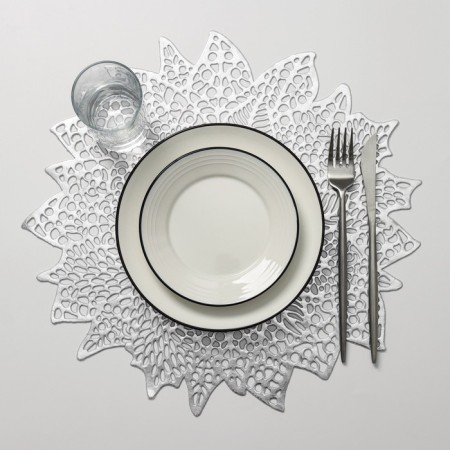 Serving napkin on the Venice table, d = 38 cm, silver color-2