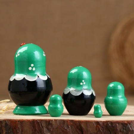 Matryoshka "God's cow", green dress, 5 puppet, 10-12 cm-19
