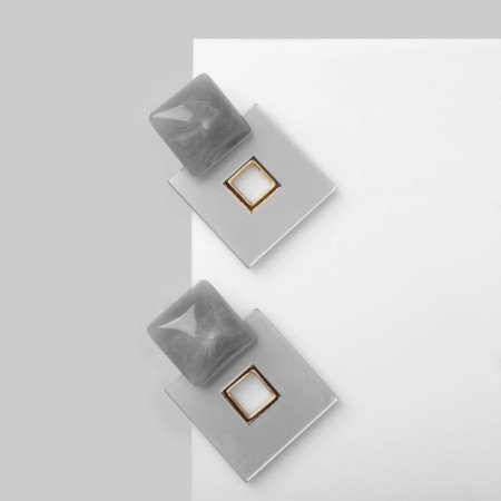 Acryl Earrings "Quadro", gray color in gold-1