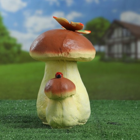 Garden figure "White Mushroom Double with a butterfly" 23cm-1