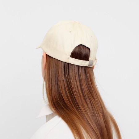 Feminine cap monophonic minku Milk color, rr 58-3