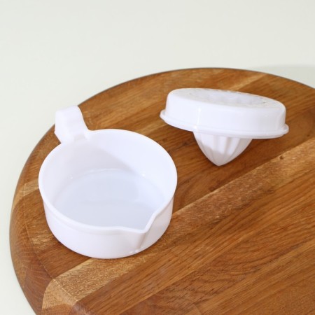 Dilan's juicer, 11.5 × 8.5 × 9 cm, white color-1