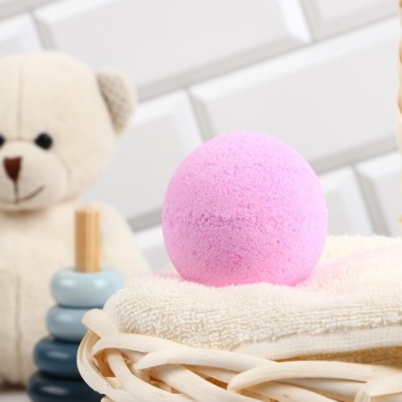 A bomb for a bath with a gift inside “You are a star”, 130 g, berry aroma, pure happiness-2