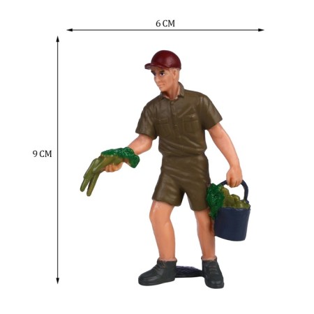 Set of figures "on the farm", 7 items-12