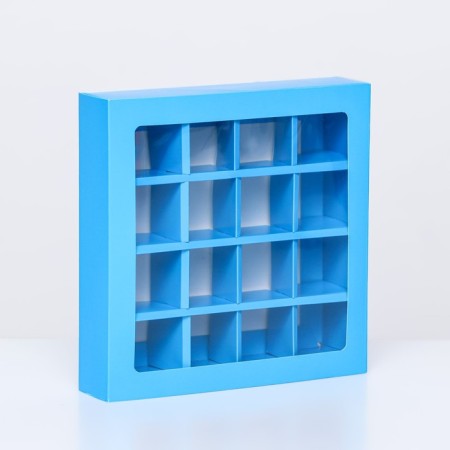Box for sweets, 16 pcs, blue, 17.7 x 17.7 x 3.8 cm