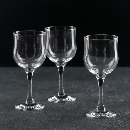 A set of glass glasses for red wine Tulipe, 240 ml, 3 pcs