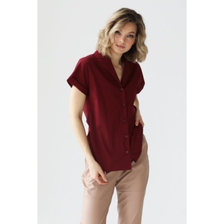 Women's blouse with a strong collar and lapels, size 46