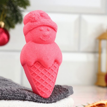 The bathtub "Snowman" with the aroma of orange and cinnamon, red, 70 gr.