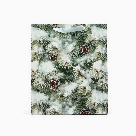 Laminated vertical “Winter spruce”, m 26 x 30 x 9 cm, New Year-2