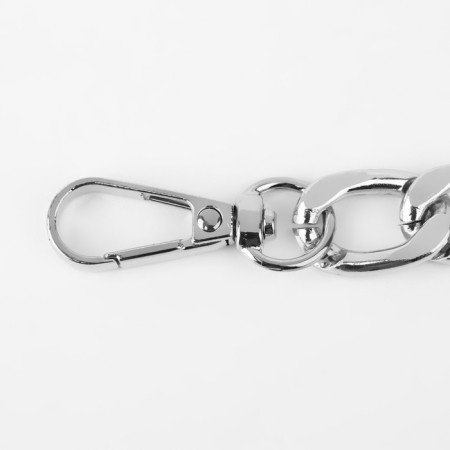 A chain for a bag, with carbines, aluminum, 13.5 × 20.5 mm, 60 cm, silver color-1