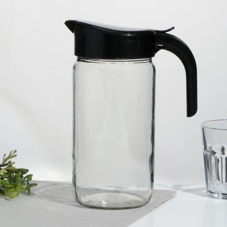 Amphora jug, glass, 1.5 l, with a black lid