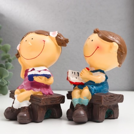 Souvenir Polystone "Boy and girl with books" Set 2 pcs 6.5x9x12 cm-2