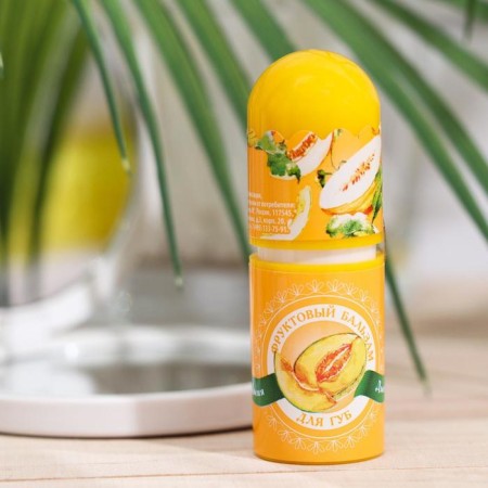 Fruit lip balm, melon, 3.8 g