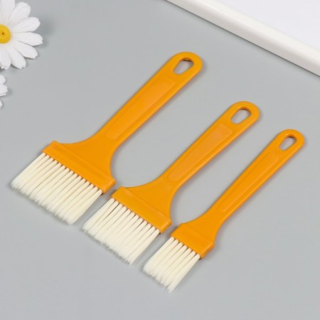Set of brushes plastic nr 3 pcs. 18.5x9 cm, 17x5 cm, 14.5x2 cm-1