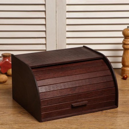 Wooden bread -cake "cinnamon", transparent varnish, nut color, 29 × 24.5 × 16.5 cm