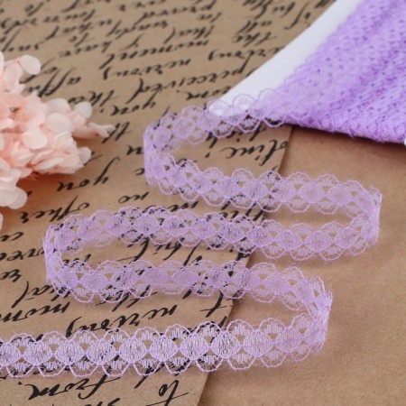 Capricon lace, 15 mm × 10 ± 1 m, light lilac color