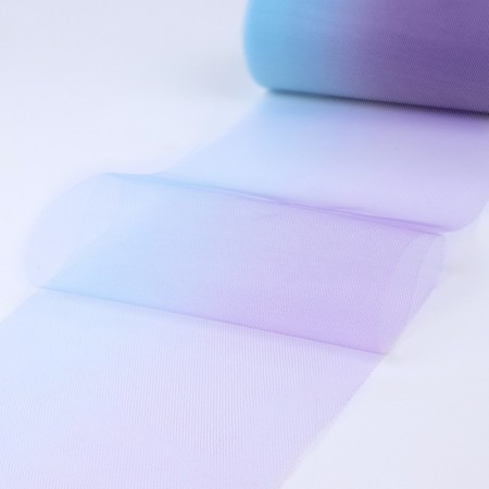 Fatin, 15 cm, 11 ± 1 g/sq.m, 23 ± 1 m, color blue-violet gradient No. 5-1