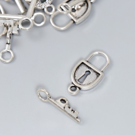Decor Metal "Layer and Key" 2x1.8 cm-1