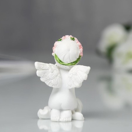 Souvenir Polystone "Angel in a wreath of roses in prayer" MIX 6x4x2.6 cm-4