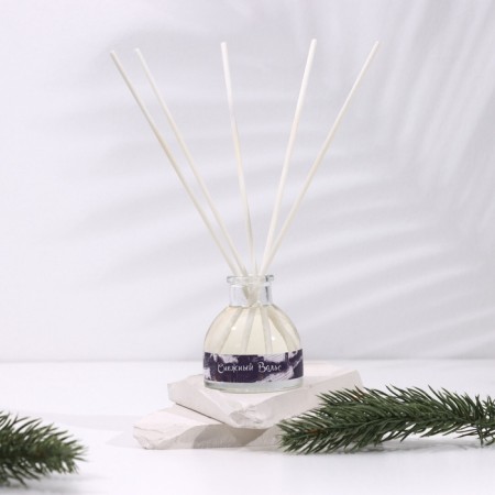 The diffuser aromatic "snow waltz", greens, jasmine. pepper-1