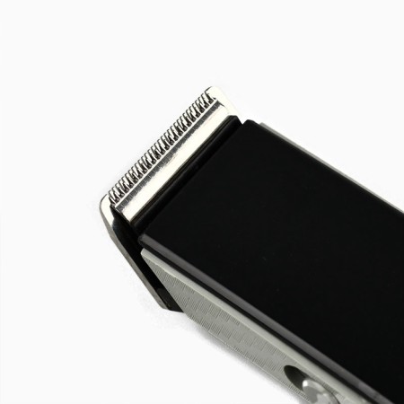 Set with a haircut machine "Untouchable stock", 9 x 18 cm-3