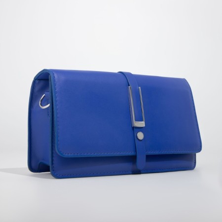 Bag-mixer on the valve, the color is blue-5