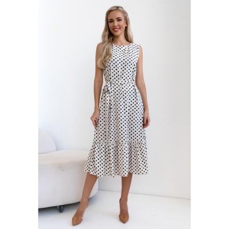 Women's dress, size 48-7