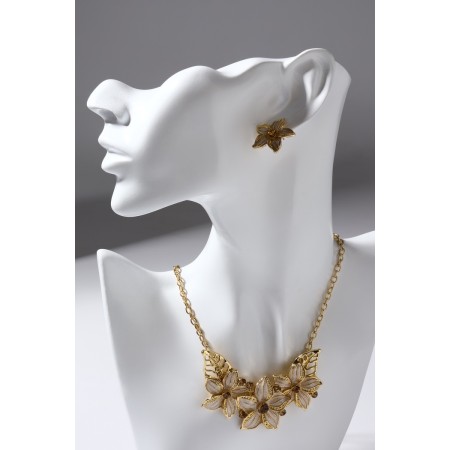 Set 2 objects: earrings, necklace "flowers" trio, milk color in gold, 45 cm-3