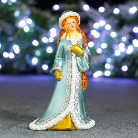 Figure "Snow Maiden in gold mittens" 10x7x15cm