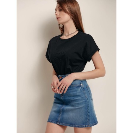 Female T -shirt, size s, black color