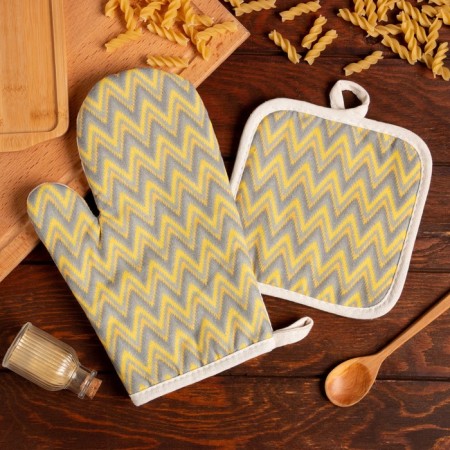 Kitchen set (2 items) of the “zigzags” shares, a grade 17x17 cm, mittens 26x16 cm, 100% p/e