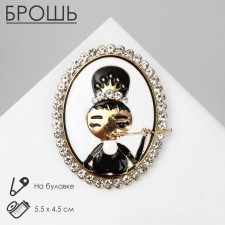 Brooch 