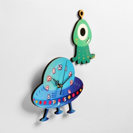Watch walls, series: children's "UFO", discrete move, 21.7 x 17 cm-2