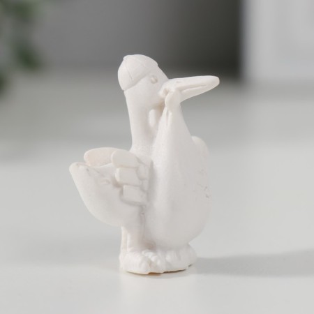 Polystone souvenir "Baby in a stork -in -a -storks" 3.8x3.2x2.4 cm-2